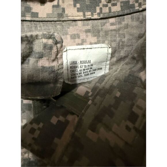 UPC US Army UCP Top Medium-Regular Jacket - Picture 3 of 4